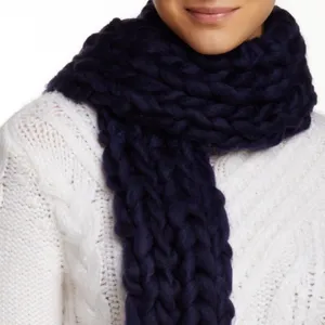 Free People Chunky‎ Scarf Navy NWT thumbnail 2