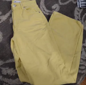 Zara yellow flare wide leg corduroy pants thumbnail 5