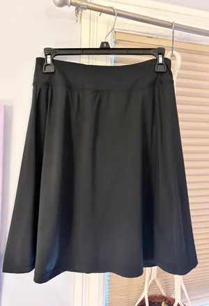Yogispace Athletic Skort Black thumbnail 2