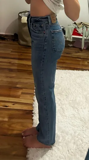 Levi’s 501 Jeans thumbnail 2