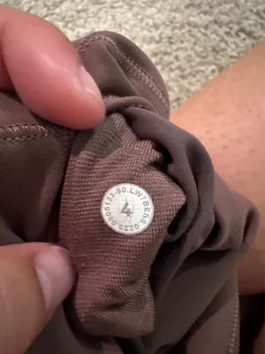 Lululemon Wunder Under Biker Shorts 6" thumbnail 3