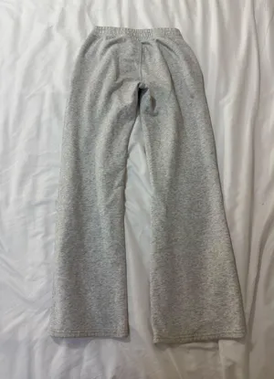 hollister bow wide leg sweatpants thumbnail 3