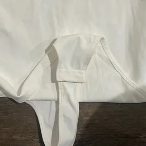 FINAL PRICE Lane 201 Off the Shoulder Bodysuit thumbnail 4