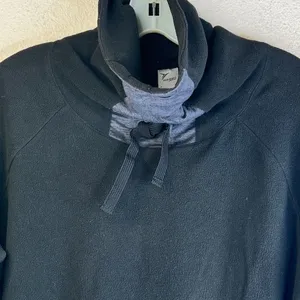 Old Navy Active Pullover Shirt‎ thumbnail 4