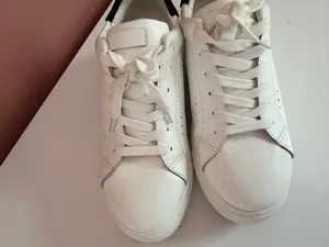 Kurt Geiger White Leather Sneakers thumbnail 4