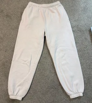 Aritzia Sweatpants TNA thumbnail 1