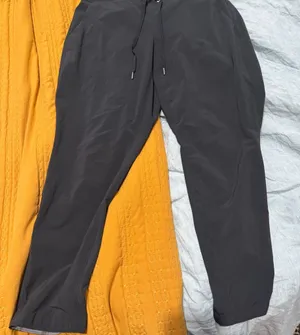 Athleta tapered pants 8 petite thumbnail 1