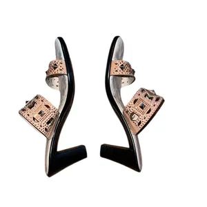 Onex Women's Tan Slide Studded Sandals Size 6 thumbnail 3