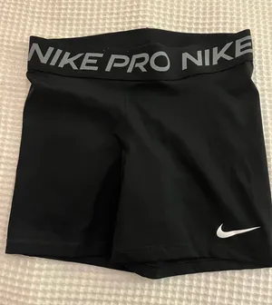 Nike Pros Black thumbnail 1