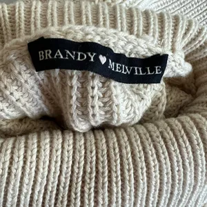 Brandy Melville High Neck Crop Sweater! thumbnail 3