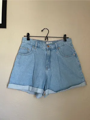 Free People We the Free Danni High Rise Short Size Small Light Wash Cuffed Roll thumbnail 8