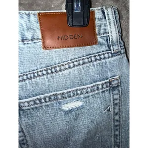 Hidden light wash high rise distressed cut off shorts 100% cotton L #754 thumbnail 4