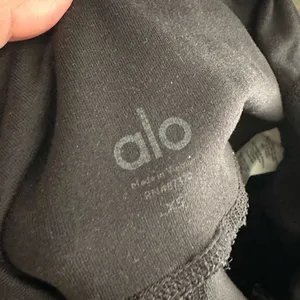 Alo Yoga Black Mesh Panel High Waisted Leggings thumbnail 7