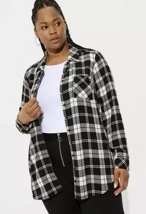 Torrid Black Lizzie Crinkle Flannel Gauze‎ Button Up Tunic Size 2X thumbnail 1