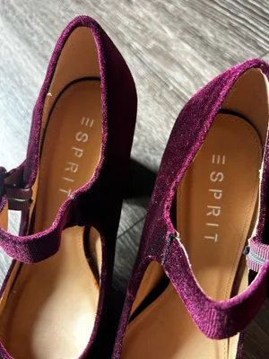 Esprit heels thumbnail 2