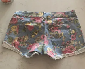 Floral Shorts Multi Size 8 thumbnail 3