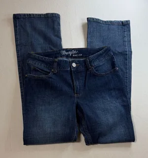 Wrangler Women's Boot Cut Jeans in Deep Blue thumbnail 1