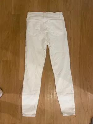 J. crew White High-Rise Skinny Jeans thumbnail 3