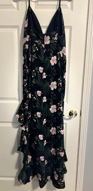 Lovers + Friends Ahmani Dress 🌸🏝️ thumbnail 9