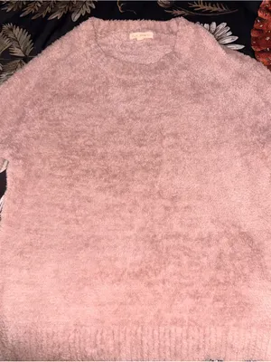 La Hearts Plush Crewneck Sweater in Dusty Pink NWOT thumbnail 1