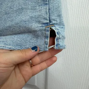 Signature by Levi Strauss light wash‎ heritage high rise Bermuda denim shorts 12 thumbnail 5