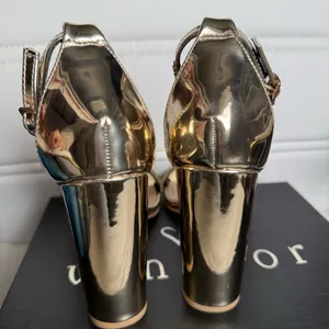 Windsor Gold Rhinestone Block Heel Sandals Size 6.5 NWT Glam Ankle Strap Heels thumbnail 10