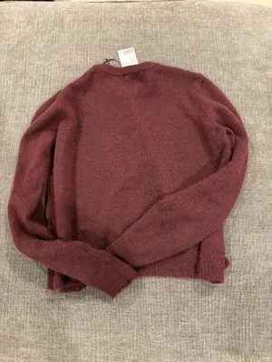 H&M Sweater thumbnail 5