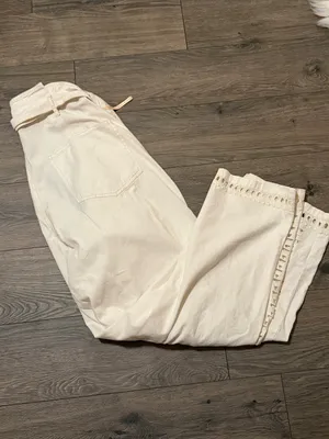 FARM Rio Cream Wide-Leg High-Rise Pants with Zip thumbnail 4