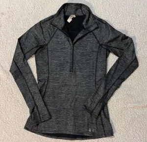 Under Armour Fitted Cold Gear 1/4 Zip thumbnail 1