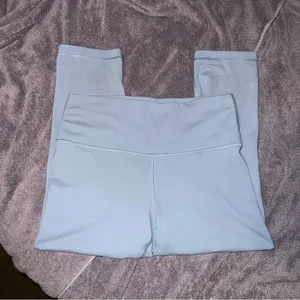 Lululemon Wunder Under Crop 21" Blue Cast Size 10 thumbnail 6