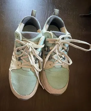 LL Bean Walking Shoes Size 7.5 Green Gray Fitness Sneakers thumbnail 1