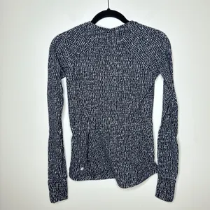 Lululemon Size 6 Runderful Long‎ Sleeve Knotted Jacquard Black White Running Gym thumbnail 11