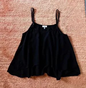 Tobi Black Flowy Cami Top Size S Lace Strap Ruffle Hem thumbnail 1