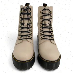 Dr. Martens Leona Boots Vintage Taupe Cream Lace Up Platform Heels Fall Size 7 thumbnail 7