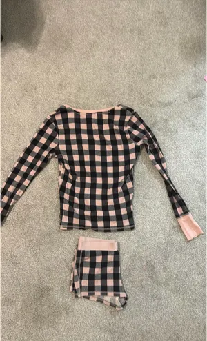 Victoria’s Secret pajama set thumbnail 3