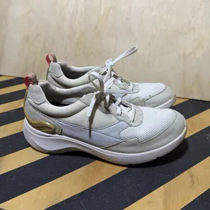 Clarks WaveWalk Womens Size 9 M White Leather Mesh Walking Sneakers Comfort thumbnail 5