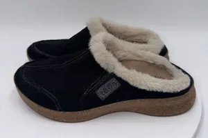 Taos Women's Black Suede Faux Fur Lined Clog Mules Slippers‎ 7 Comfort Shoes thumbnail 1