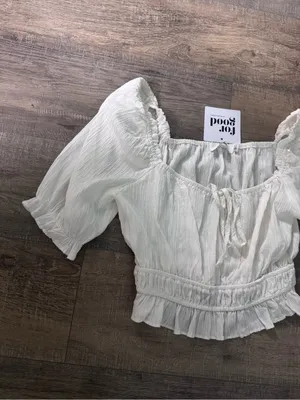 NWT $32 Nectar Clothing • Crop Top • White • Small thumbnail 2