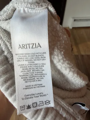Aritzia Cozy Fleece Mega Flutter Sweatpants Heather Cloud White XS thumbnail 9