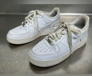 Nike Air Force 1 Low Shoes Womens White Sneakers - Size 5.5 - VGUC thumbnail 1