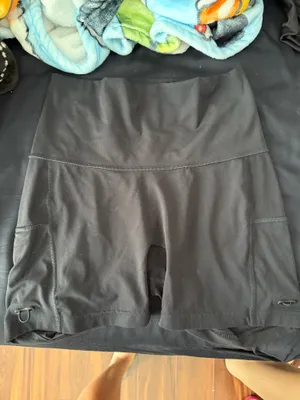 Black Gymshark Legacy Seamless Leggings shorts small thumbnail 1