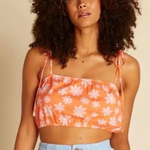 NWT orange Billabong X Wrangler Perfect Pair Tie Strap Floral Daisy Crop Top siz thumbnail 3