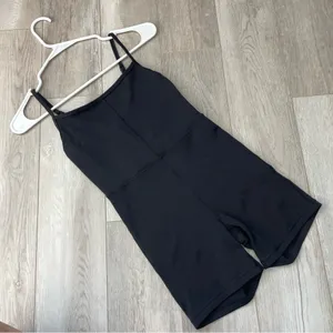 Wilfred Divinity Romper scoop neck cami womens Black (xsmall) athleisure lounge thumbnail 2