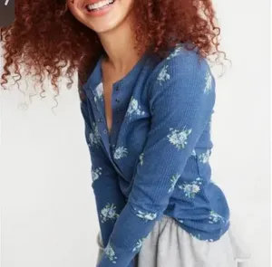 Aerie Top thumbnail 1