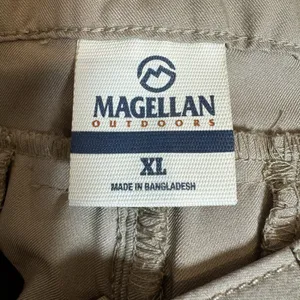 NWT Magellan Outdoors Women's Shorts XL Khaki Performance Cool Soft thumbnail 5