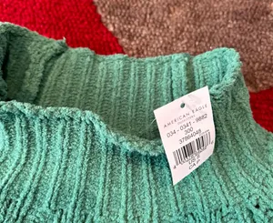 American Eagle NWT Kelly Green Chenille Ribbed Mock Neck Sweater Cropped Small thumbnail 2