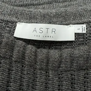 ASTR The Label Grey Short Sleeve Sweater Dress Women’s Small thumbnail 2