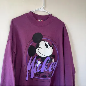 Disney Vintage 90s Purple Mickey Mouse Disneyland Pullover Sweatshirt Adult OS - L-XL thumbnail 2