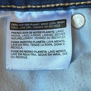 Levi’s 711 Skinny Jeans with stretch thumbnail 9