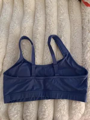 Gymshark Sports Bra thumbnail 2